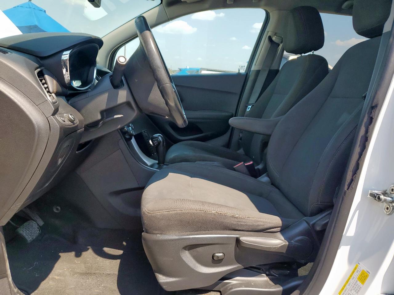 2020 Chevrolet Trax Ls VIN: KL7CJNSB1LB059361 Lot: 67996835