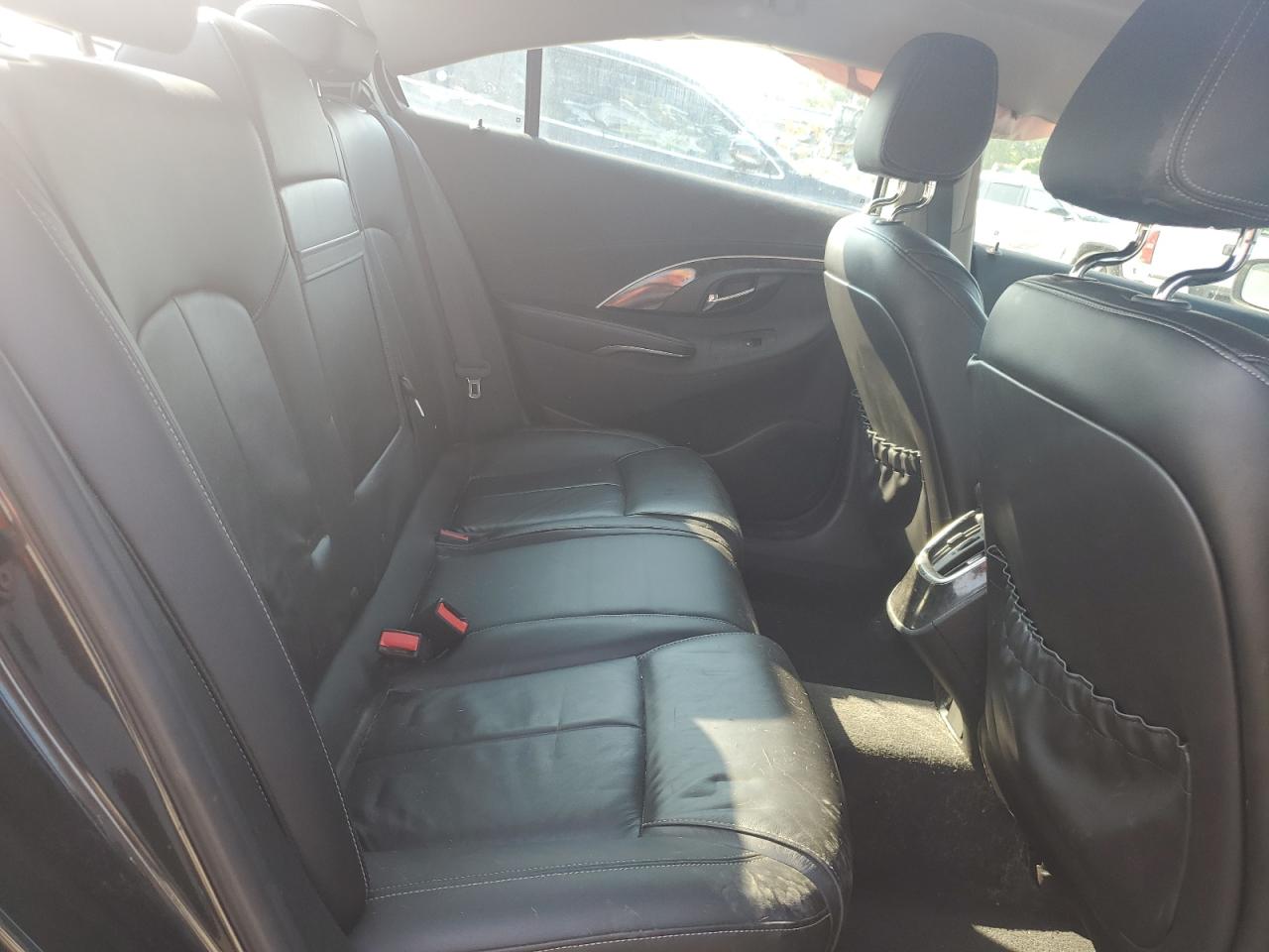 2015 Buick Lacrosse VIN: 1G4GB5G33FF196460 Lot: 70007235