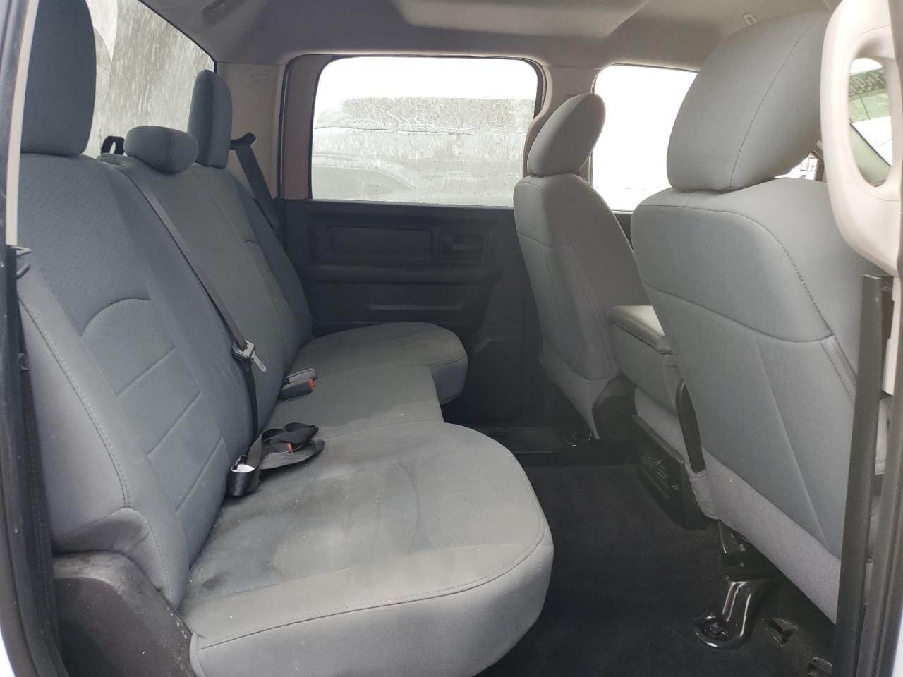 2018 Ram 1500 St VIN: 1C6RR6KGXJS143660 Lot: 94365885