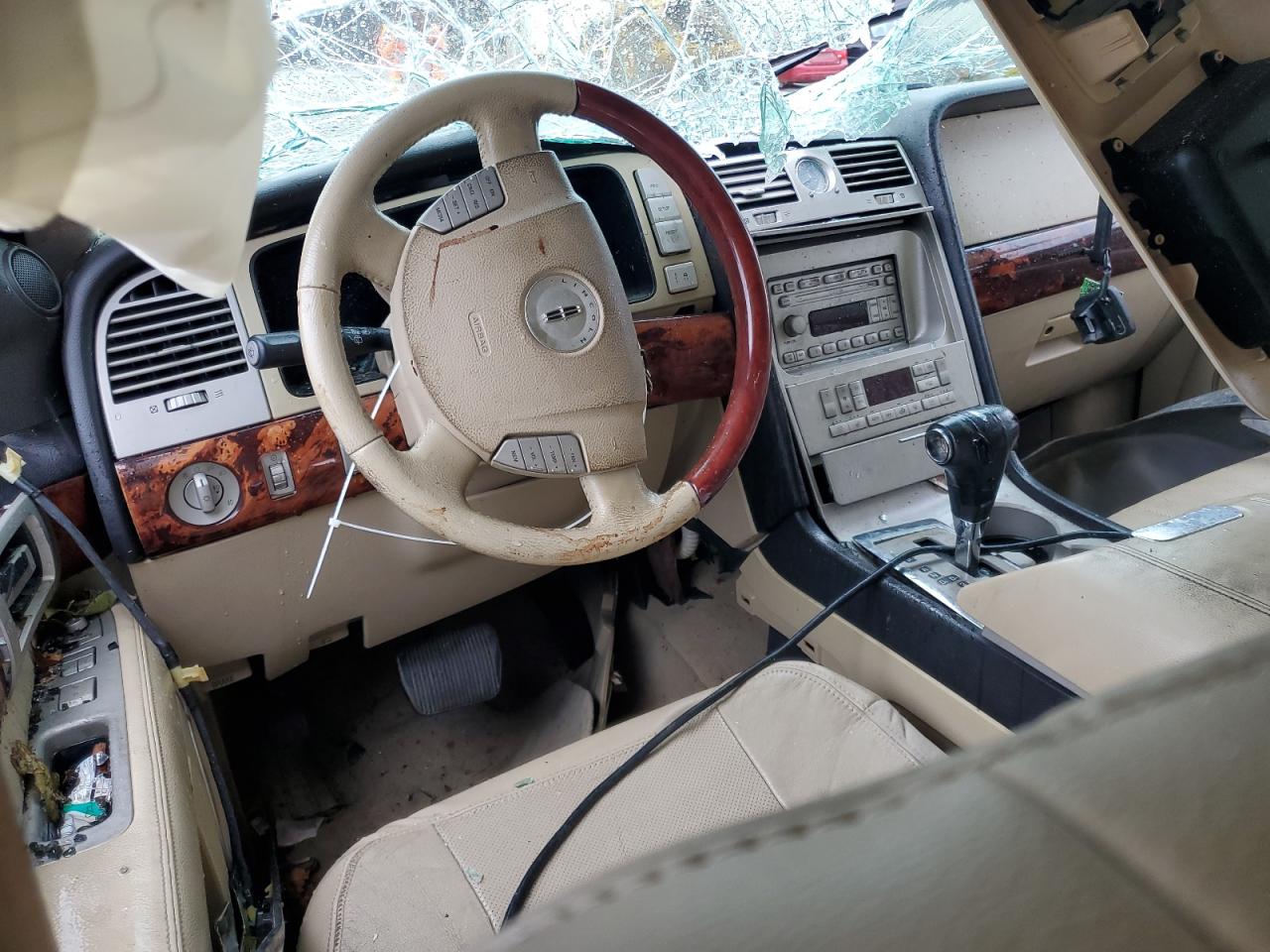 2005 Lincoln Navigator VIN: 5LMFU27565LJ01456 Lot: 68710605