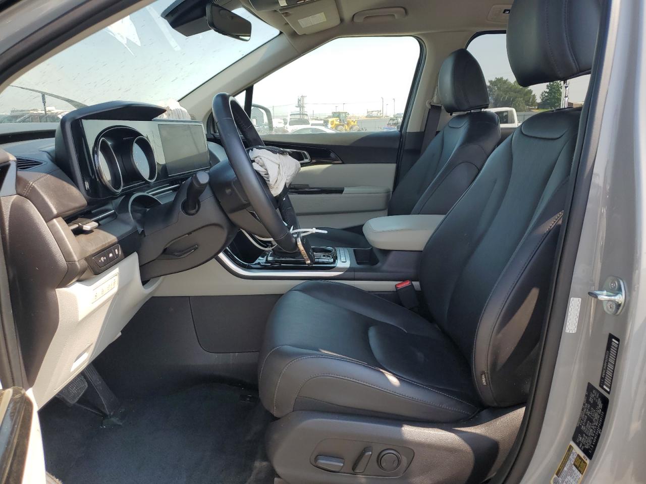 2023 Kia Carnival Ex VIN: KNDNC5H36P6295153 Lot: 70538075