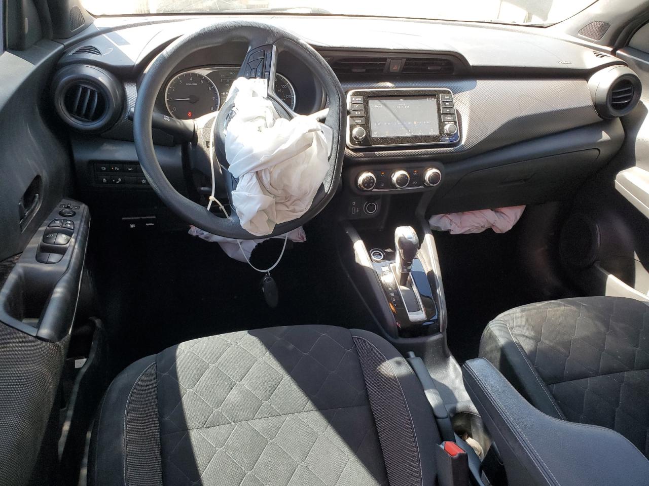 2020 Nissan Kicks S VIN: 3N1CP5BVXLL482033 Lot: 70589955