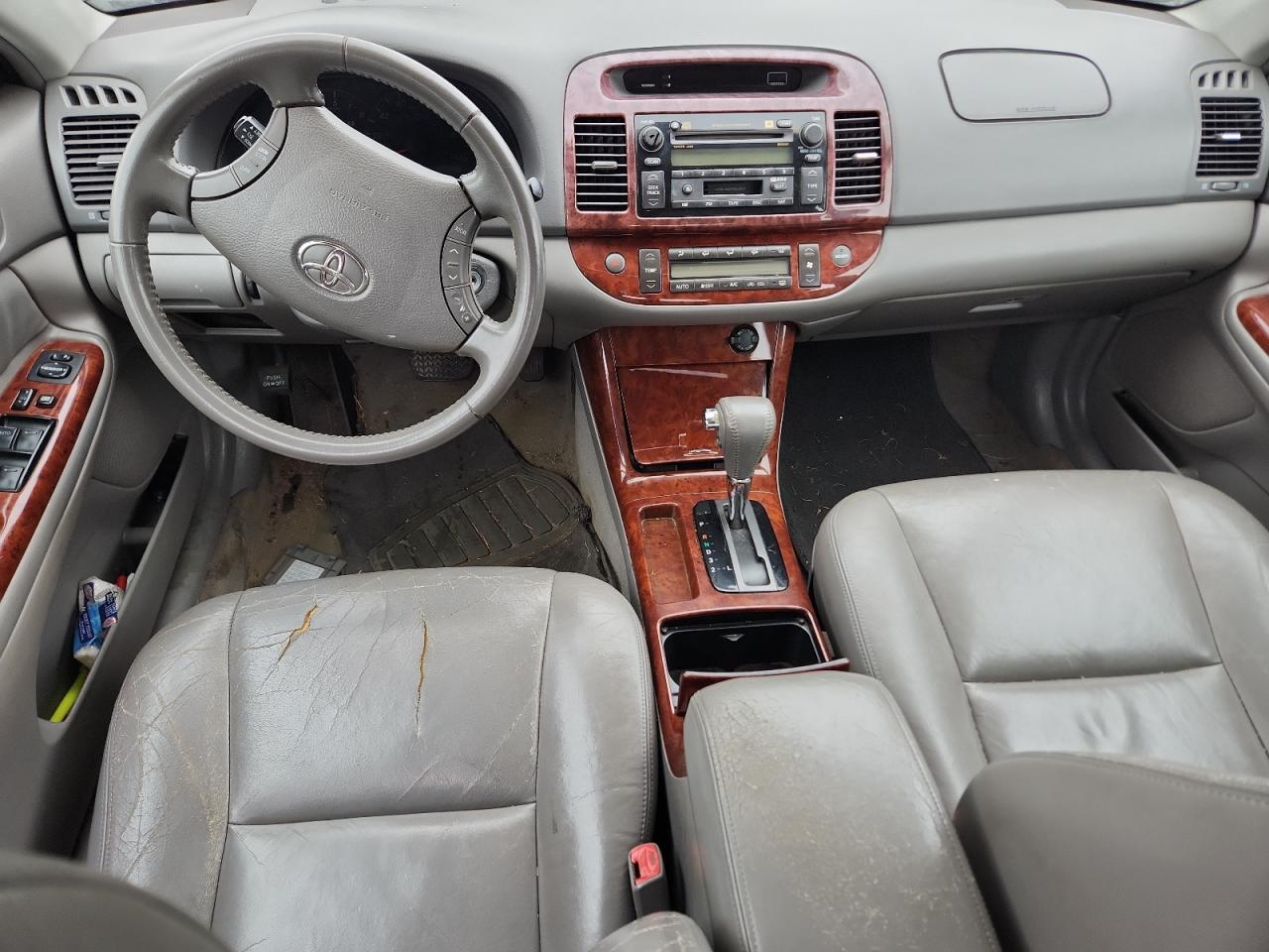 2005 Toyota Camry Le VIN: 4T1BF32K85U610053 Lot: 70873345