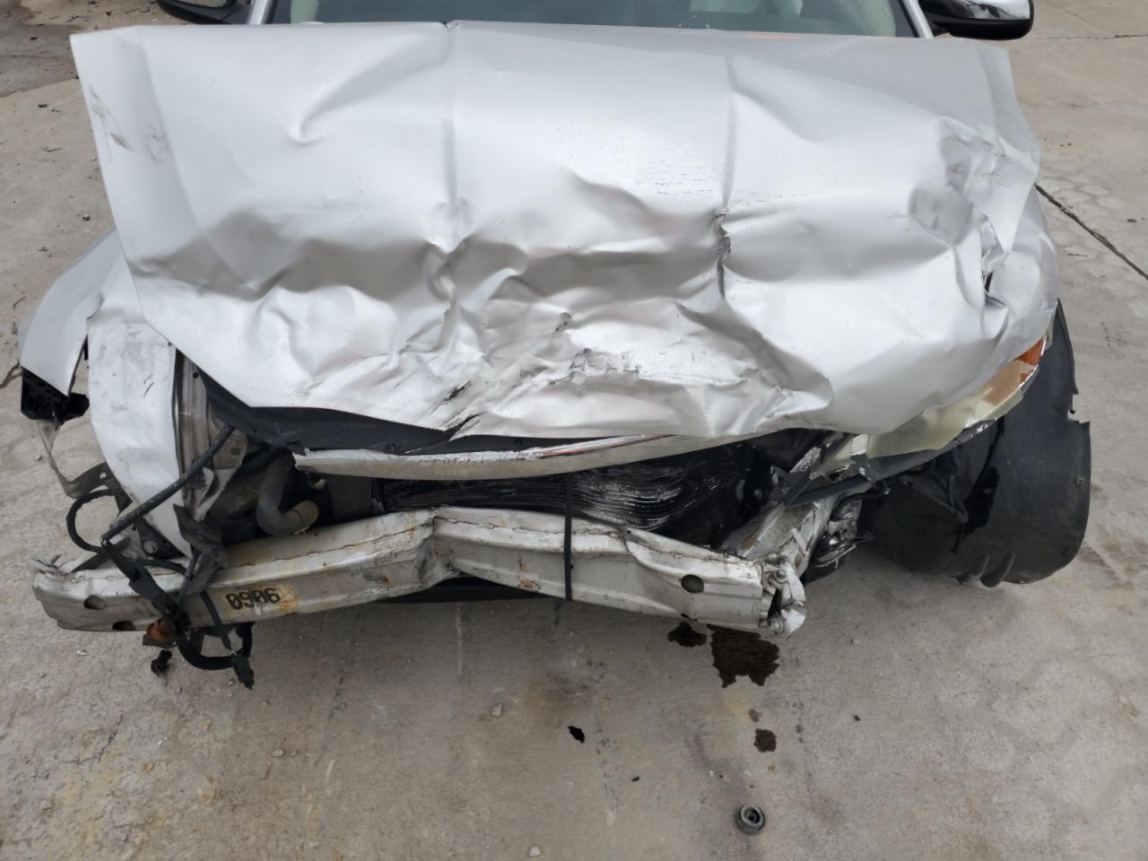 2011 Ford Taurus Limited VIN: 1FAHP2FW1BG155663 Lot: 66293165