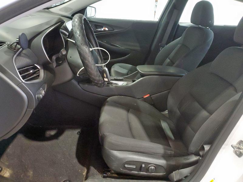  CHEVROLET MALIBU 2021 Srebrny