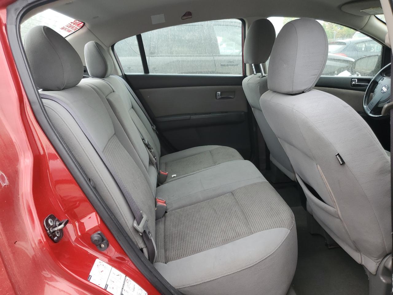 2011 Nissan Sentra 2.0 VIN: 3N1AB6AP2BL692820 Lot: 70151415