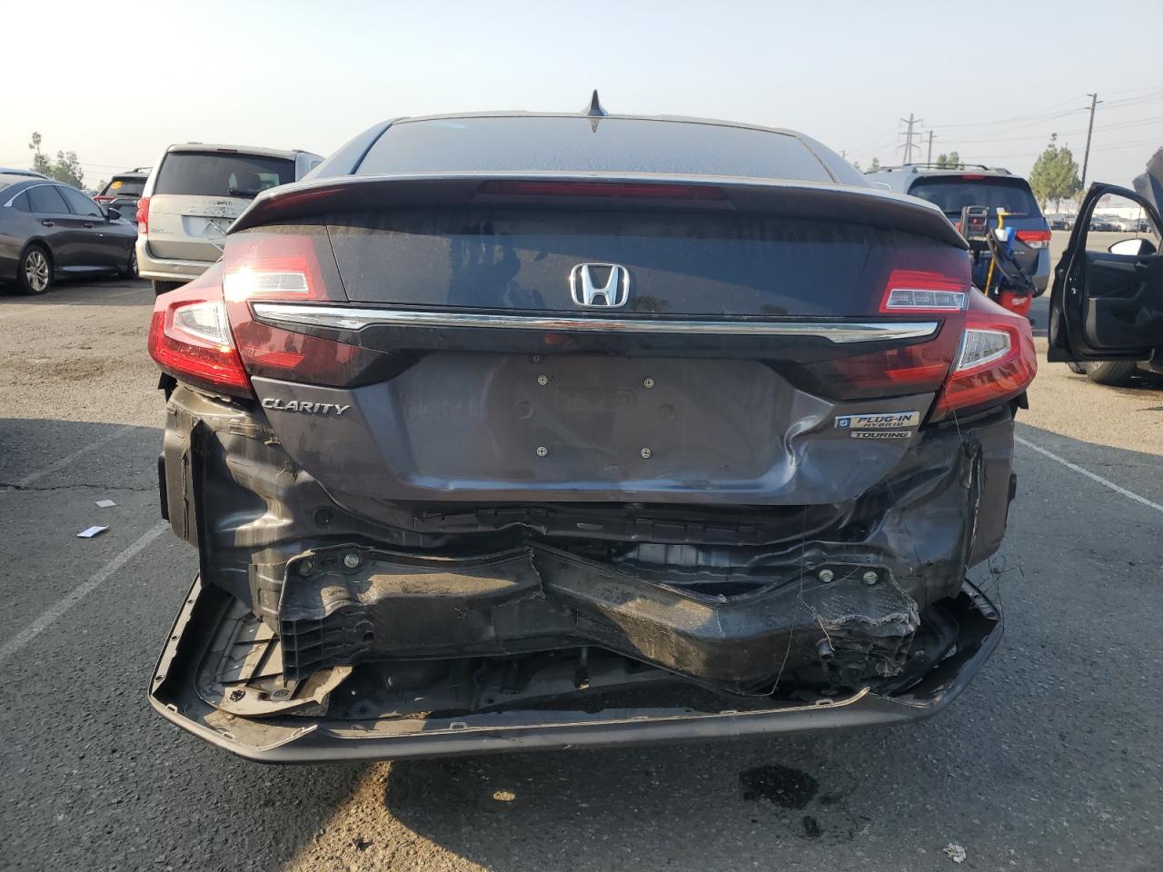 2020 Honda Clarity Touring VIN: JHMZC5F3XLC002501 Lot: 68557835