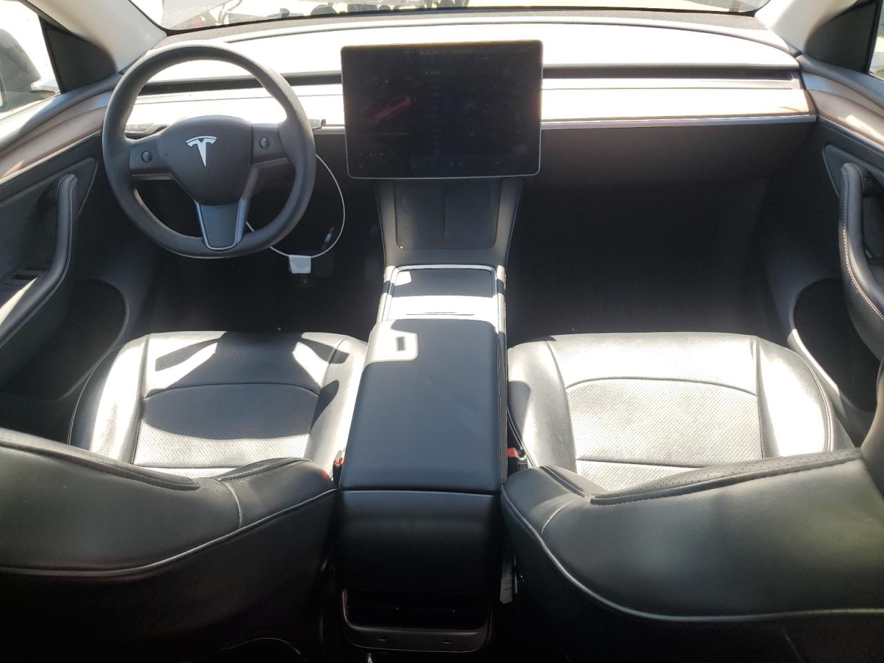 7SAYGDEE5PF885711 2023 Tesla Model Y