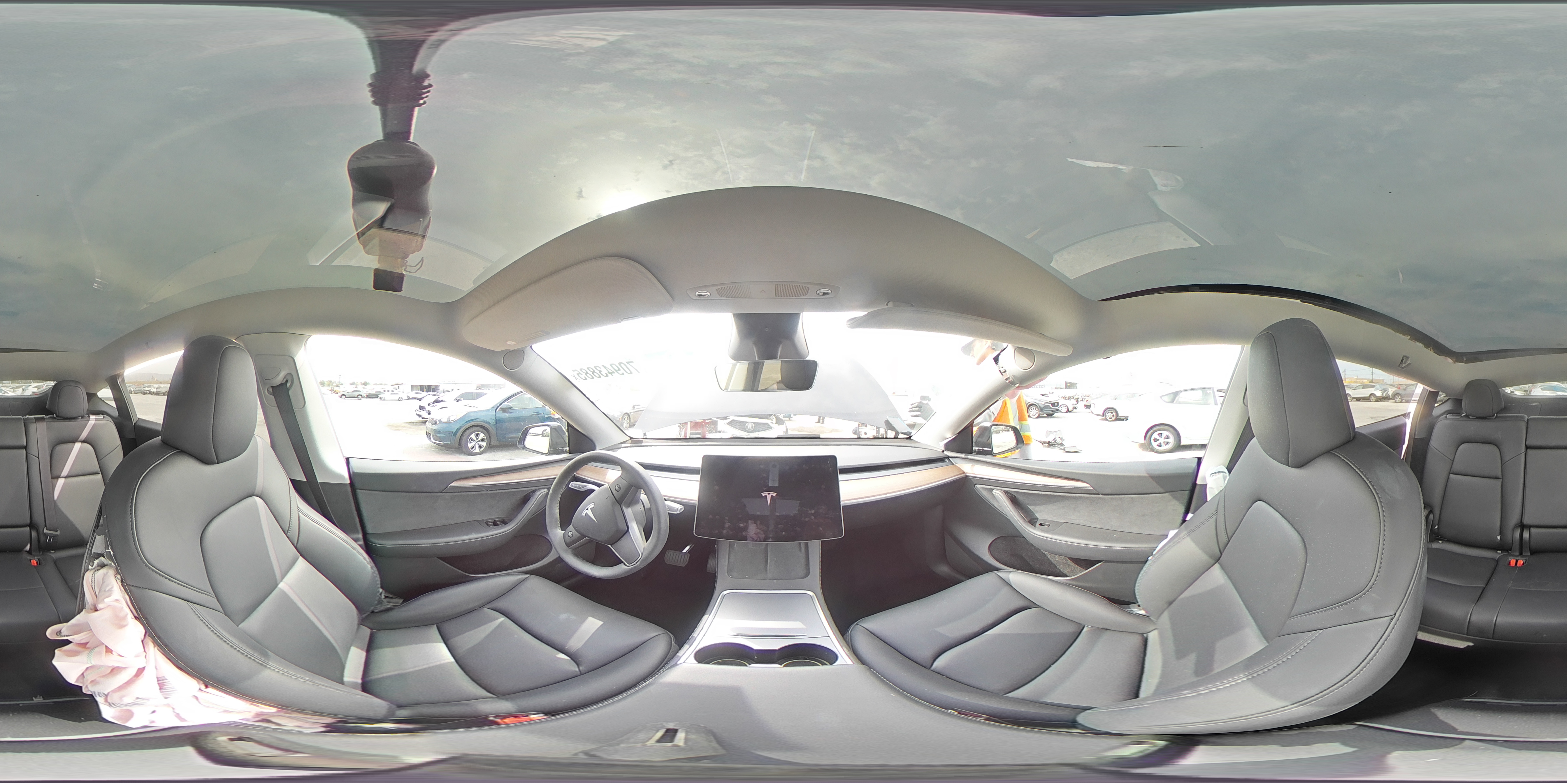 2025 Tesla Model Y VIN: 7SAYGDED7SF317637 Lot: 70943885