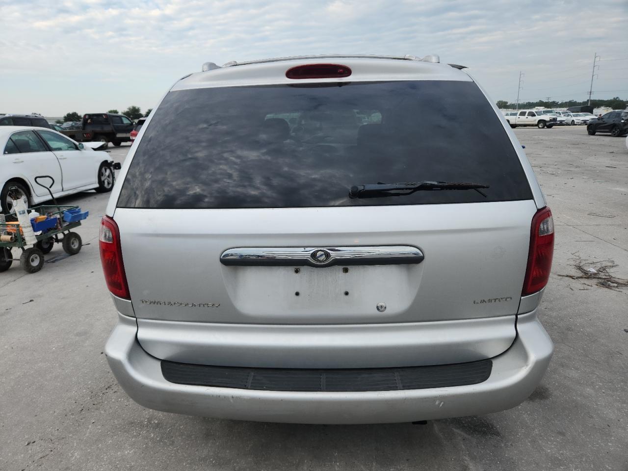 2003 Chrysler Town & Country Limited VIN: 2C8GP64L13R377057 Lot: 86244495