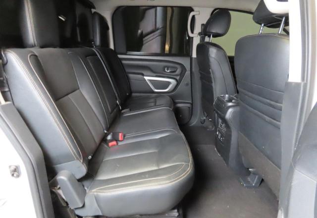  NISSAN TITAN 2019 White