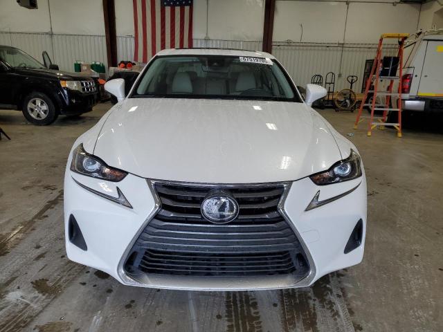  LEXUS IS 2020 Белы