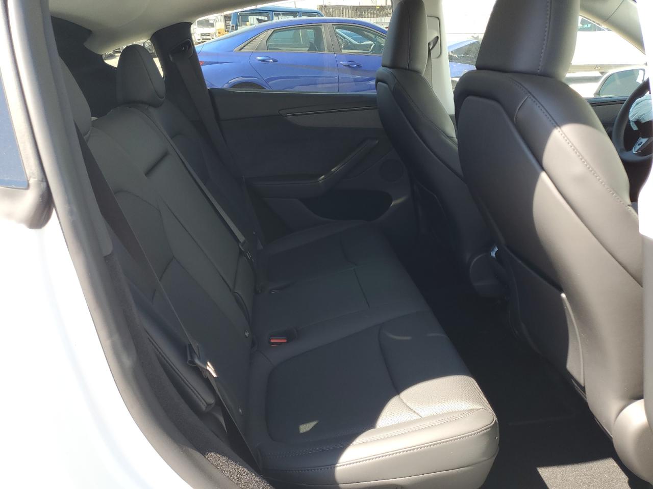 2026 Tesla Model Y VIN: 7SAYGDED3TF404582 Lot: 69503095