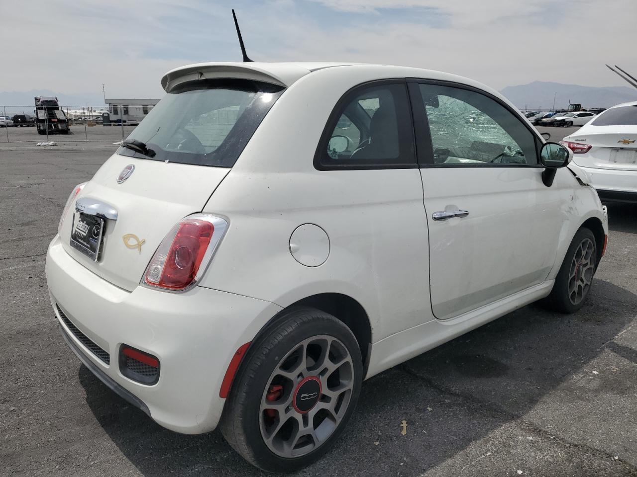 2015 Fiat 500 Sport white null gas 3C3CFFBRXFT647869 photo #4
