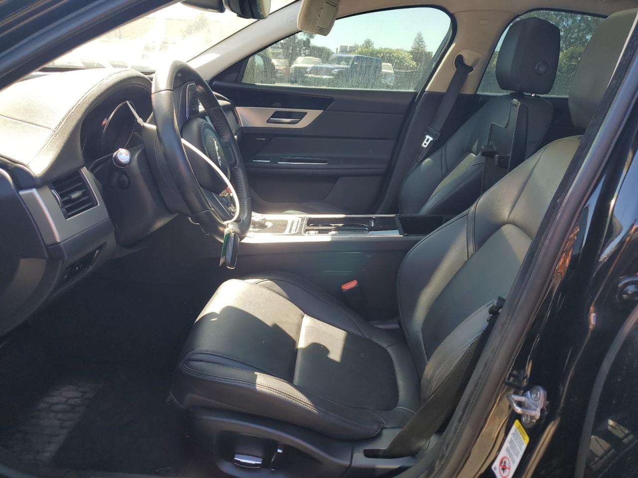 2019 Jaguar Xf Premium VIN: SAJBJ4FX0KCY79164 Lot: 69595265