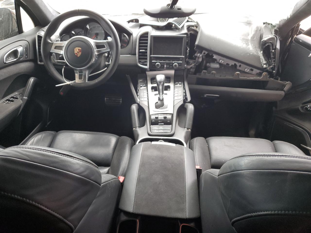 2013 Porsche Cayenne Gts VIN: WP1AD2A23DLA74424 Lot: 68009385