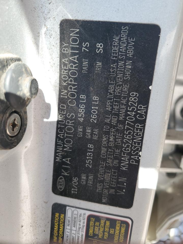 2007 Kia Rondo Lx VIN: KNAFG526577045289 Lot: 71038195