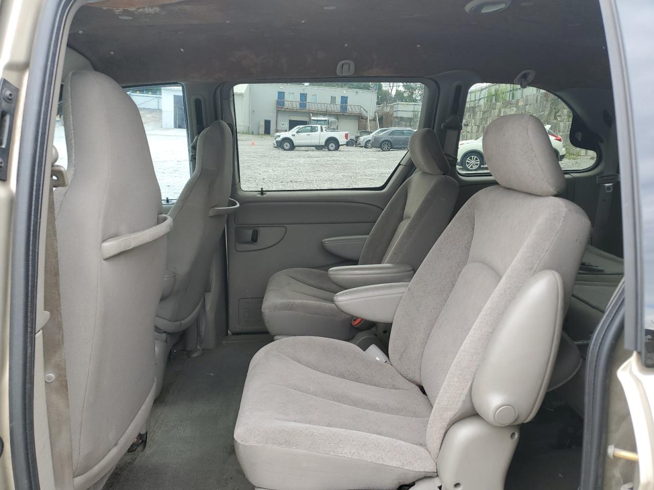 2003 Chrysler Voyager Lx VIN: 1C4GJ45393B113301 Lot: 69915575