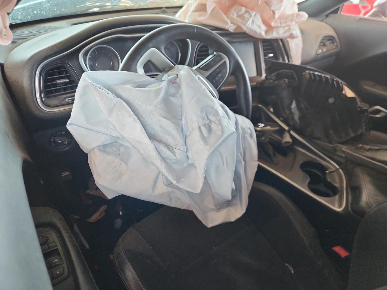 2016 Dodge Challenger R/T Scat Pack VIN: 2C3CDZFJ5GH290980 Lot: 69693165