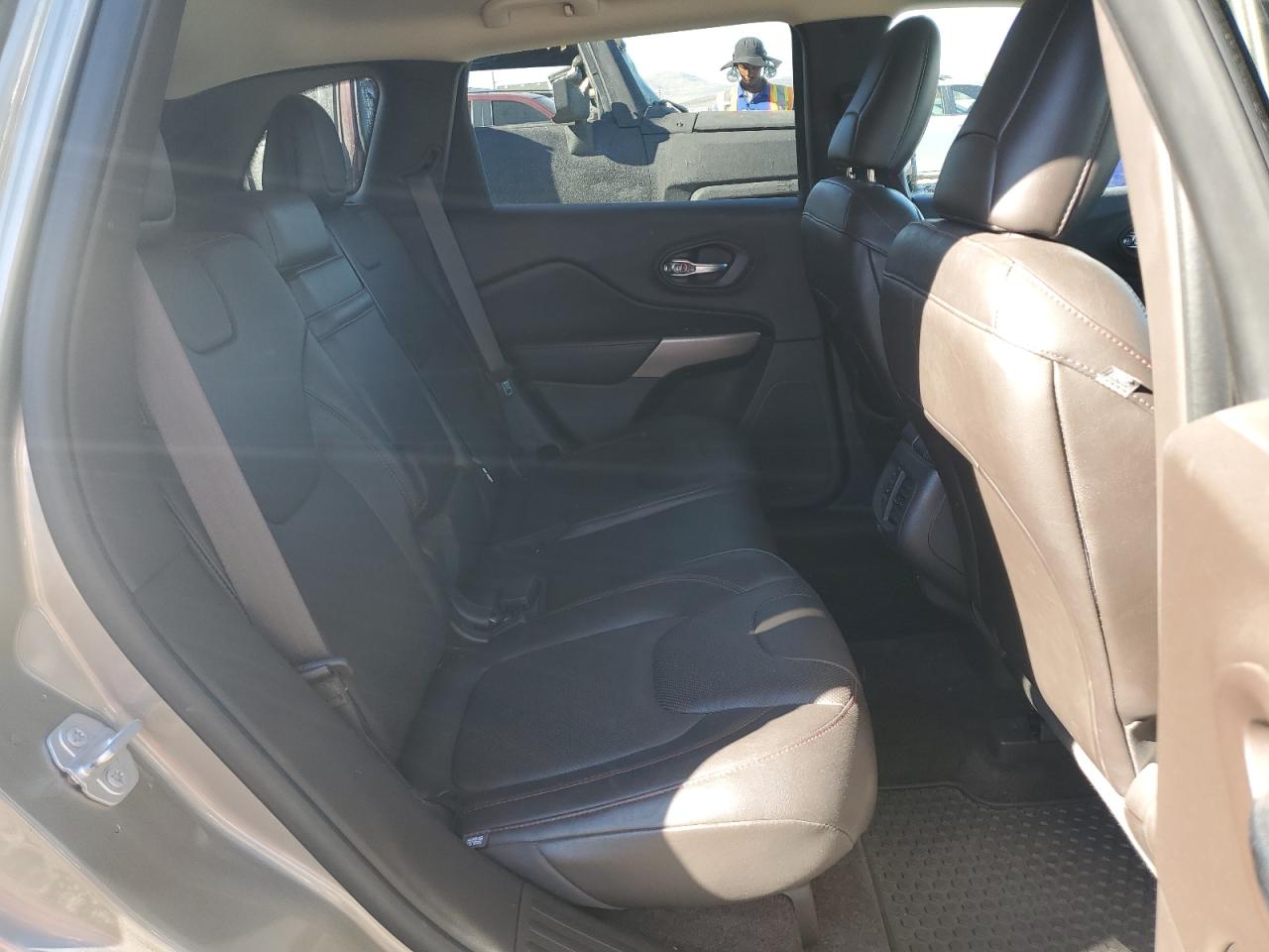 2017 Jeep Cherokee Trailhawk VIN: 1C4PJMBS1HW608412 Lot: 69391445