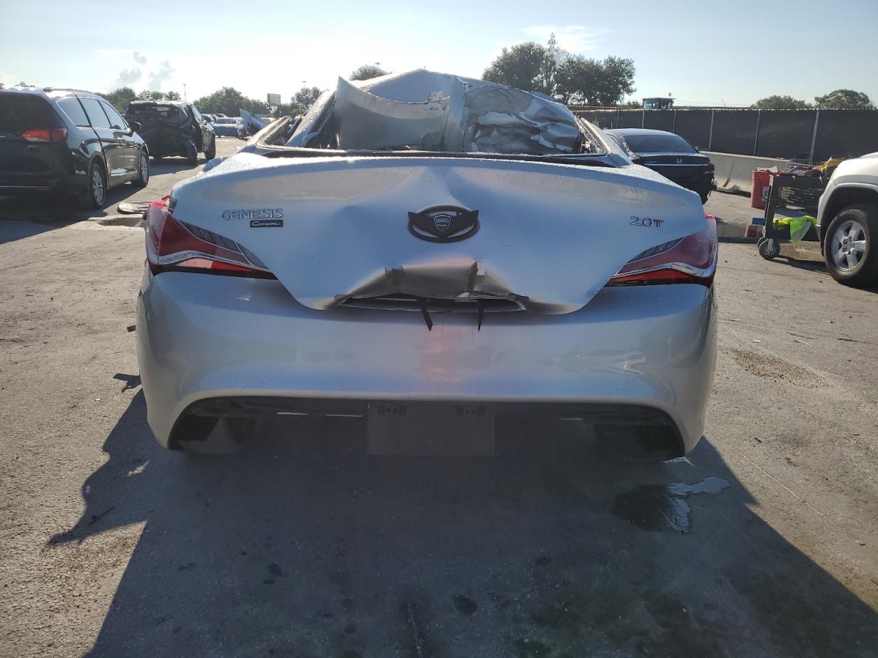 2013 Hyundai Genesis Coupe 2.0T VIN: KMHHT6KDXDU104504 Lot: 69273605