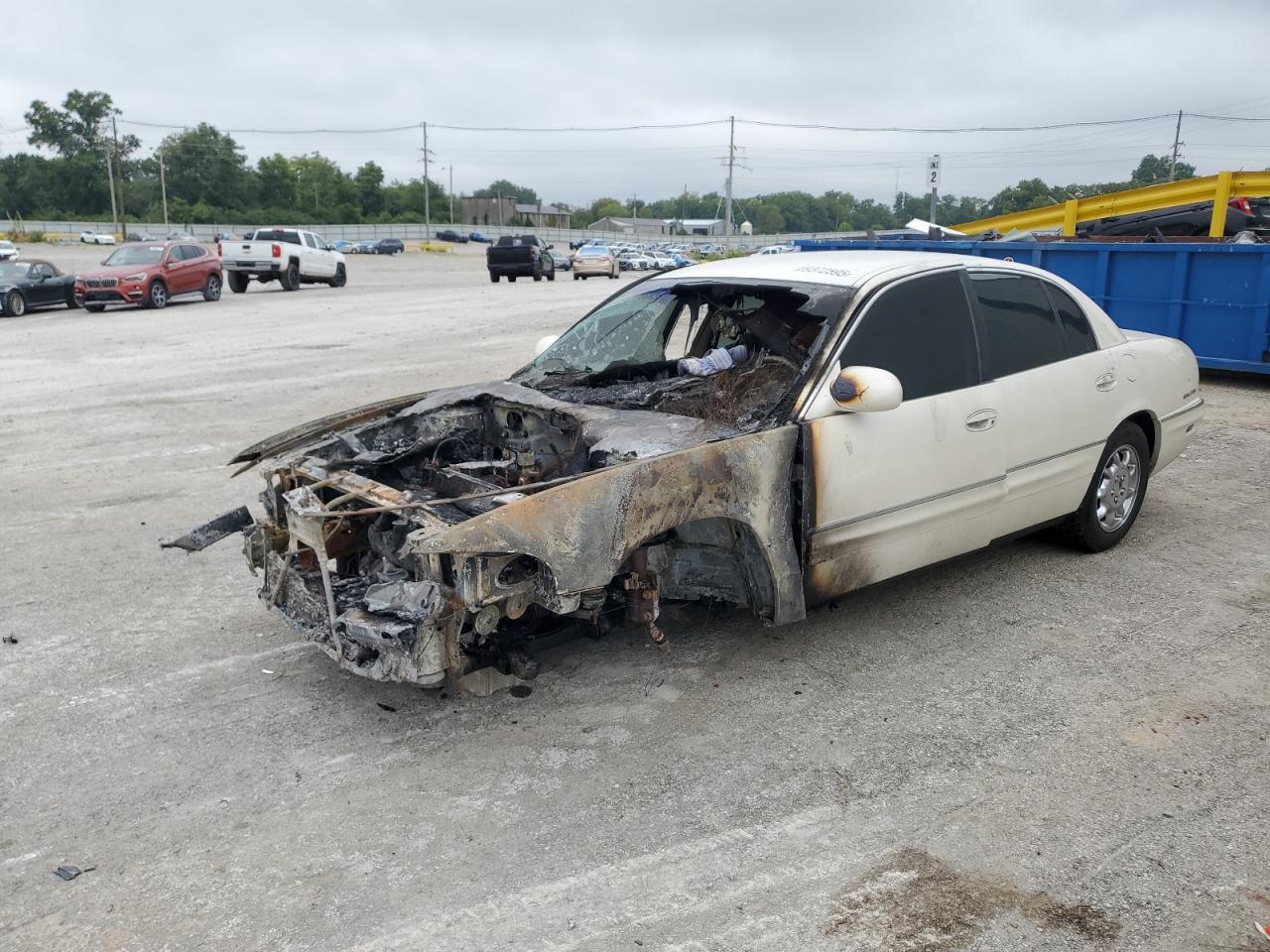 BUICK PARK AVE 2003. Lot# 69372595. VIN 1G4CW54K434118596. Photo 1