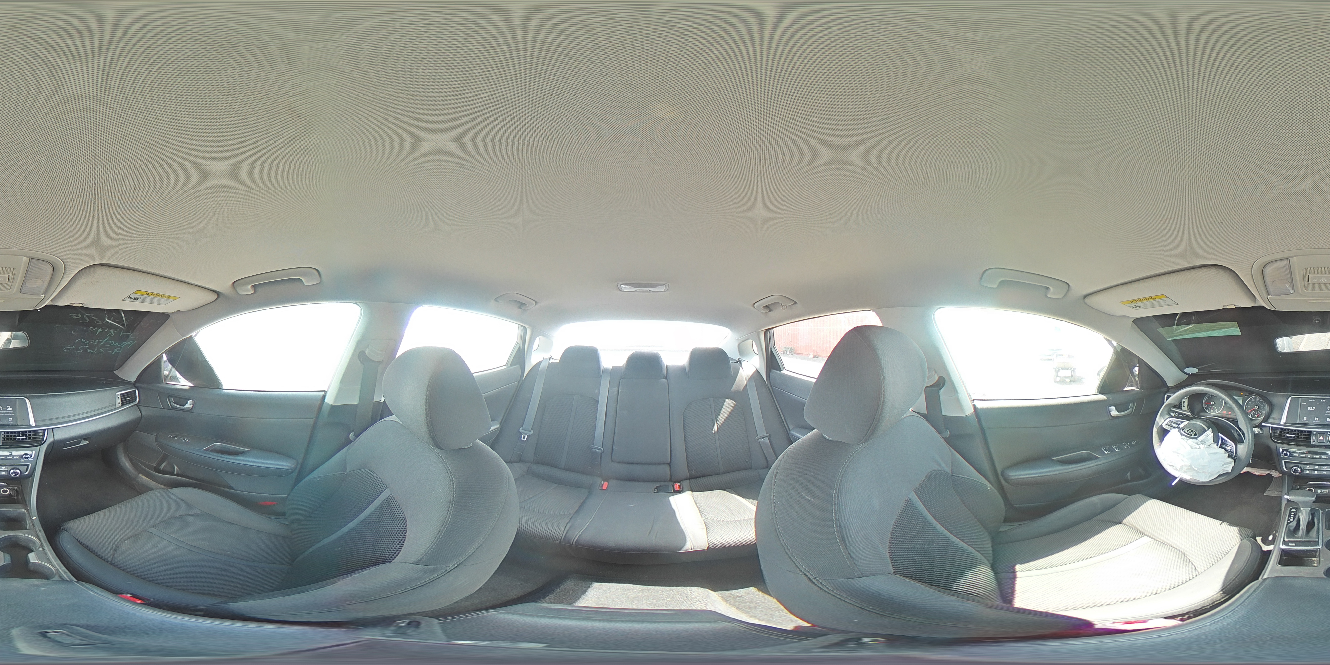 2019 Kia Optima Lx VIN: 5XXGT4L30KG348983 Lot: 70003325