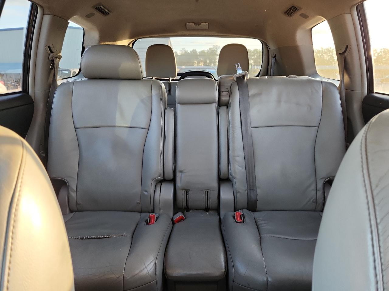 2010 Toyota Highlander Se VIN: 5TDJK3EH3AS039243 Lot: 70083435