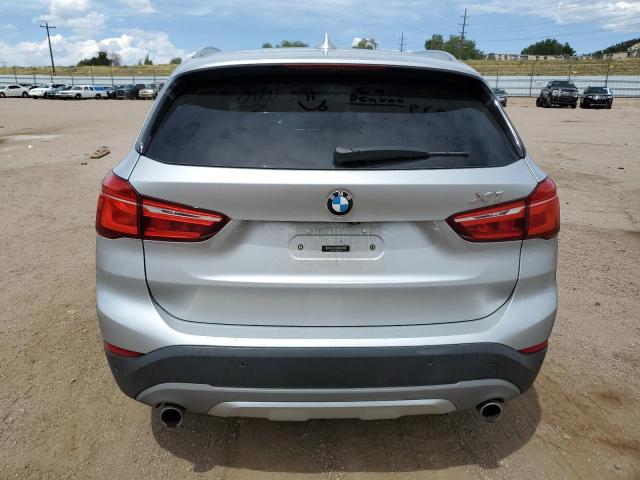  BMW X1 2017 Серебристый