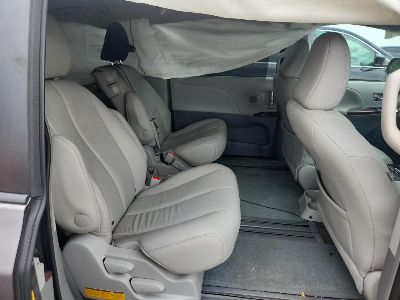 2014 Toyota Sienna Xle VIN: 5TDYK3DC9ES435980 Lot: 67346705