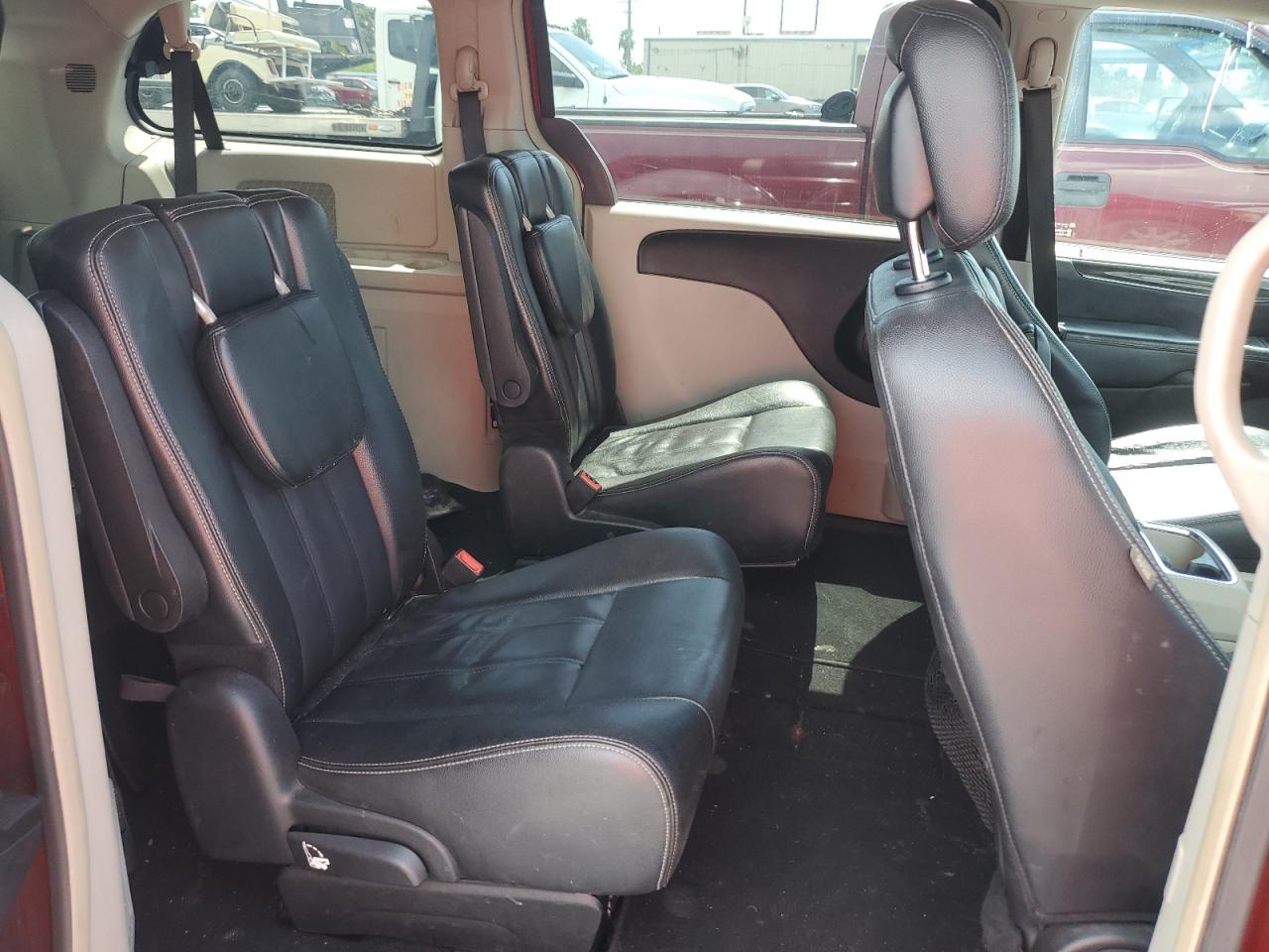 2014 Chrysler Town & Country Touring VIN: 2C4RC1BG4ER441464 Lot: 67677925