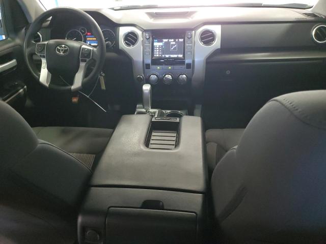  TOYOTA TUNDRA 2014 Srebrny