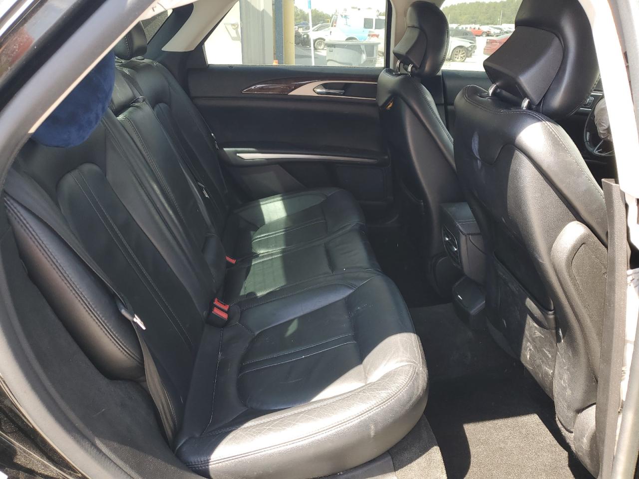 2016 Lincoln Mkz VIN: 3LN6L2G92GR610957 Lot: 70324305