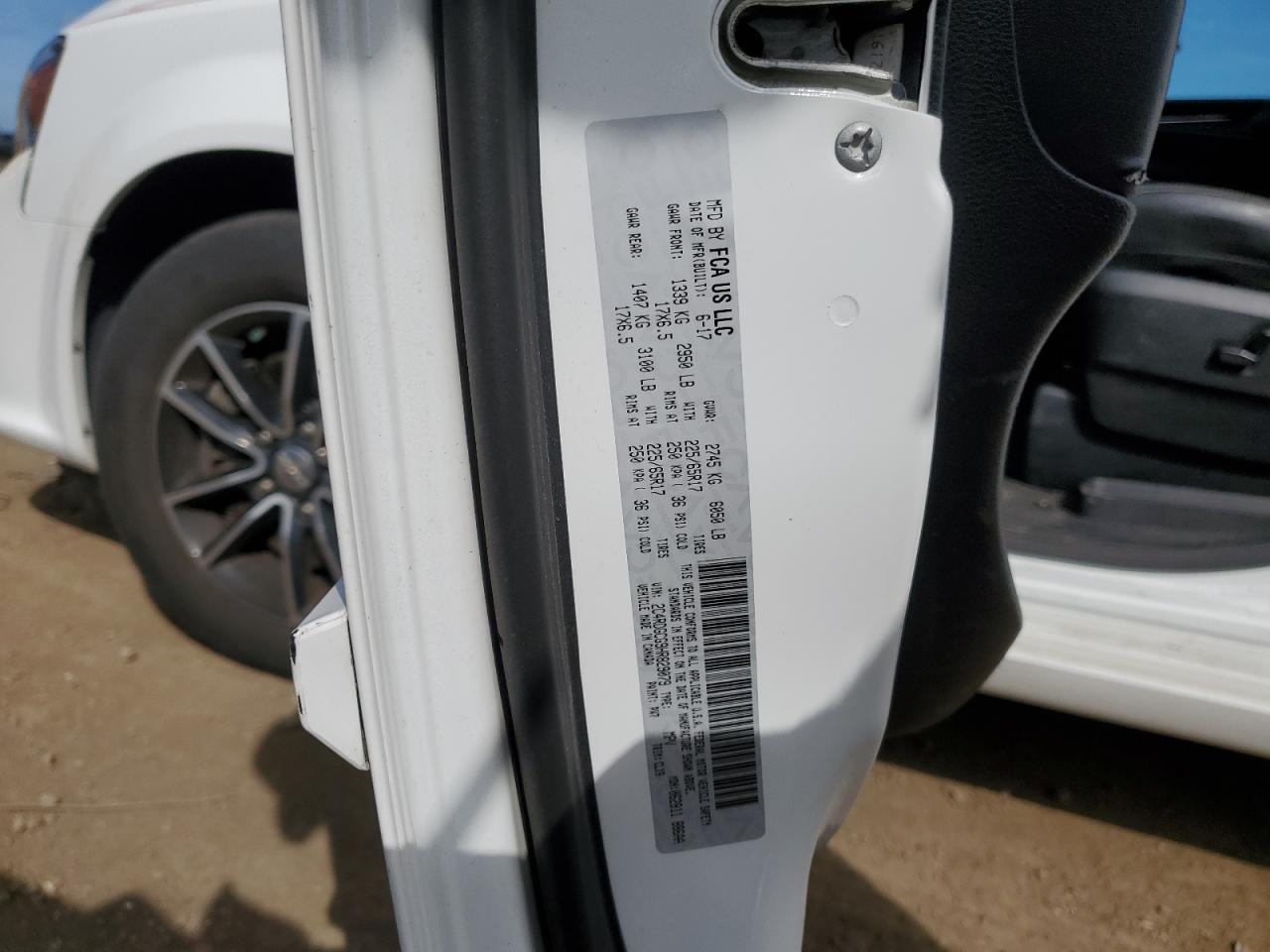 2017 Dodge Grand Caravan Sxt VIN: 2C4RDGCG9HR829079 Lot: 69219095