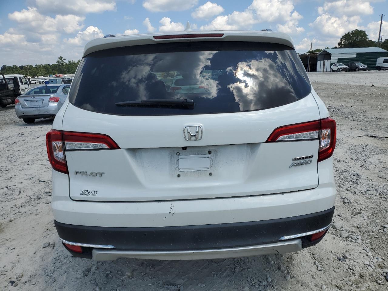 2022 Honda Pilot Touring VIN: 5FNYF6H99NB016083 Lot: 70451585