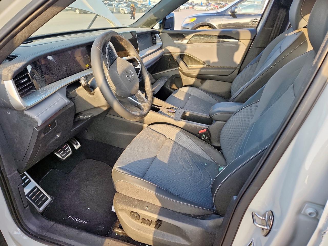 2025 Volkswagen Tiguan Se R-Line Black VIN: 3VVGR7RM0SM014047 Lot: 68203595