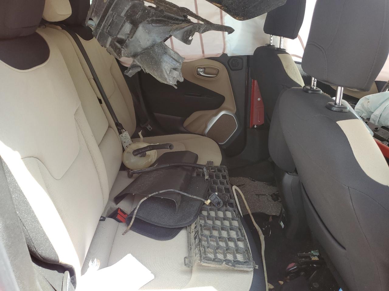 2015 Jeep Renegade Latitude VIN: ZACCJABT0FPB72859 Lot: 69453335