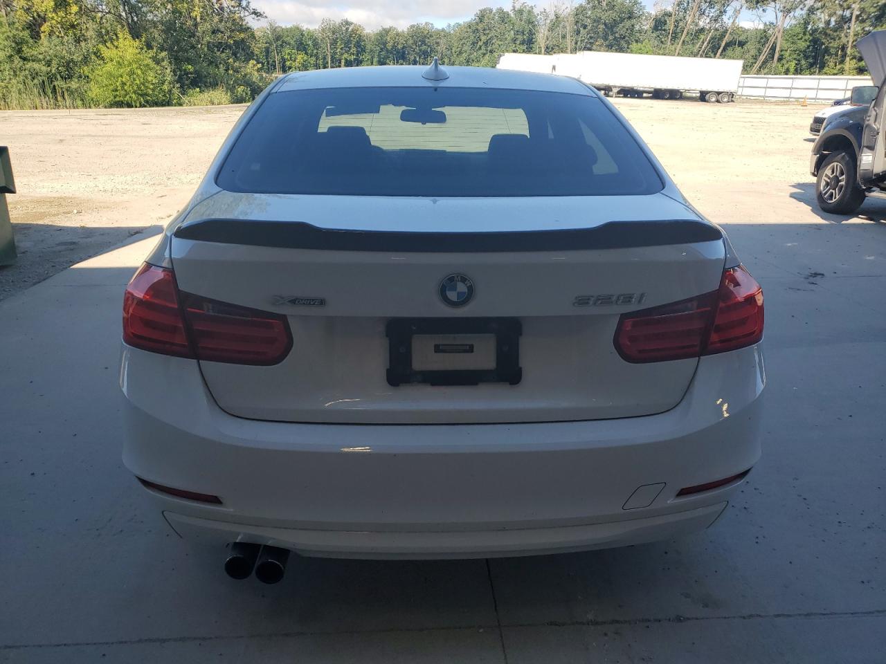 2013 BMW 328 Xi VIN: WBA3B3C56DF530084 Lot: 70051535
