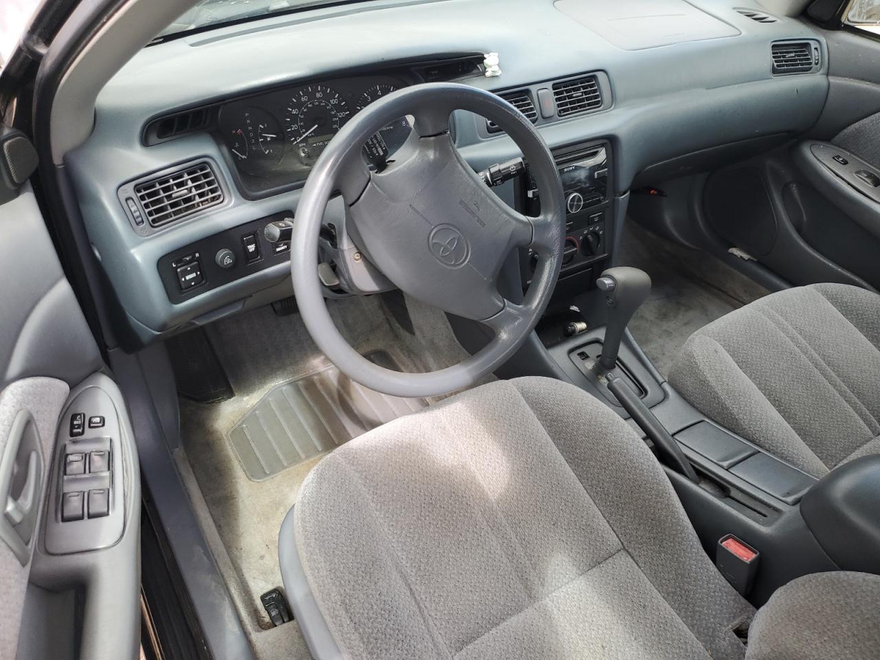 2000 Toyota Camry Le VIN: 4T1BF22K4YU948385 Lot: 69857315