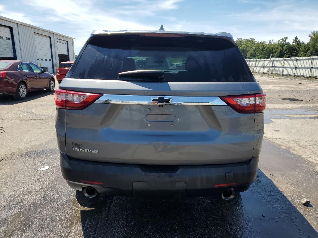 2020 Chevrolet Traverse Ls VIN: 1GNERFKW2LJ157650 Lot: 70367345
