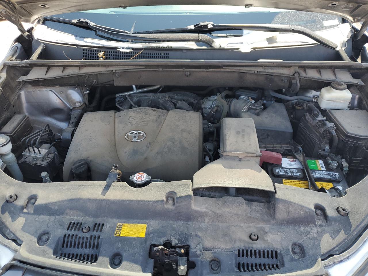 2018 Toyota Highlander Se VIN: 5TDJZRFH7JS830050 Lot: 68324155