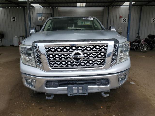  NISSAN TITAN 2016 Серебристый