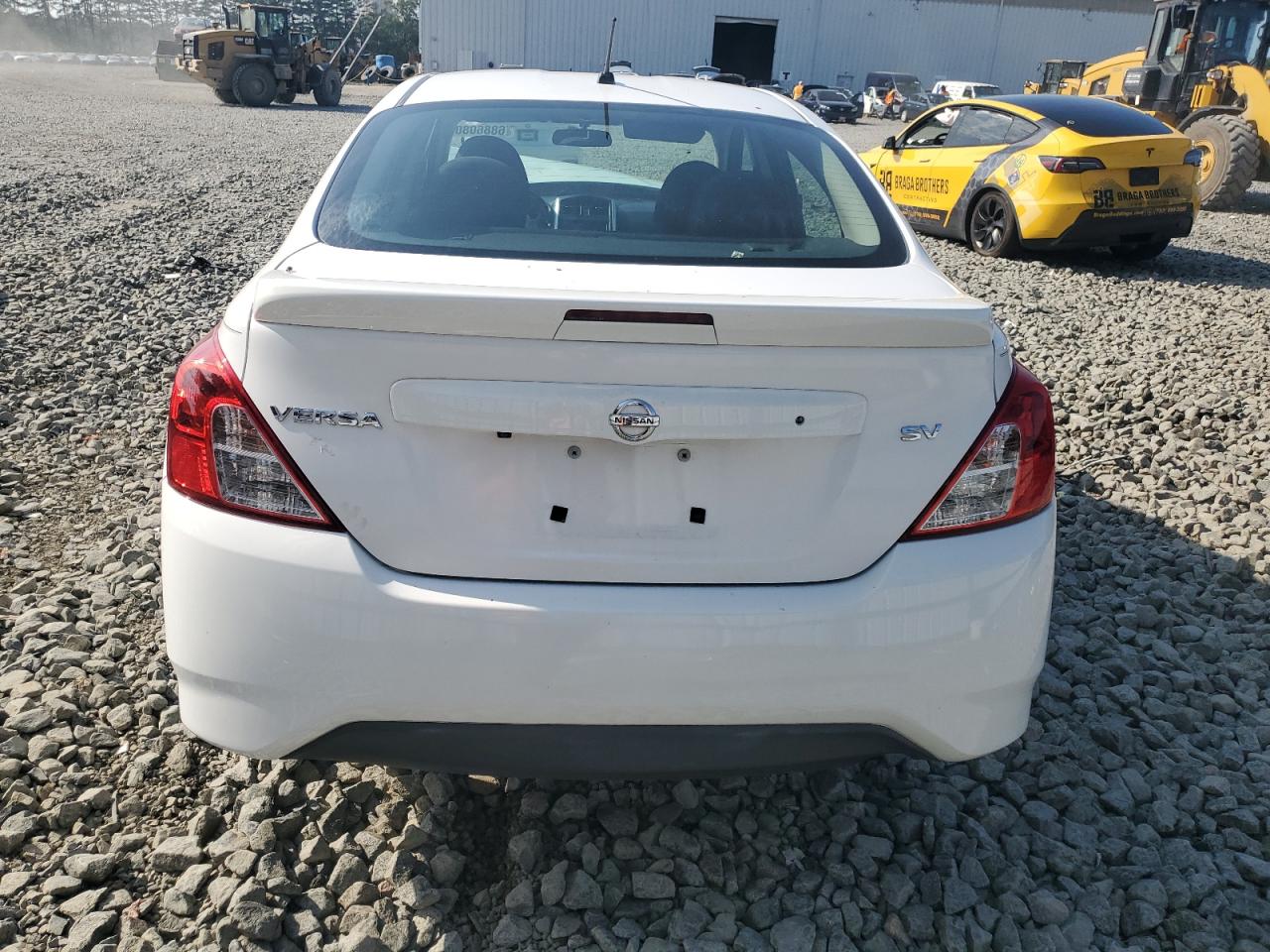2018 Nissan Versa S VIN: 3N1CN7AP1JL884735 Lot: 68860805