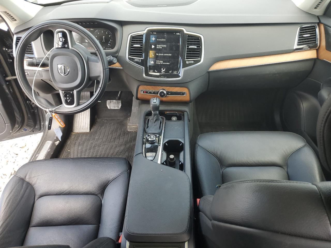 2022 Volvo Xc90 T6 Momentum VIN: YV4A22PK9N1867896 Lot: 70581405