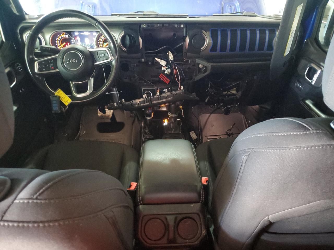 2018 Jeep Wrangler Unlimited Sahara VIN: 1C4HJXEG6JW321814 Lot: 70115105