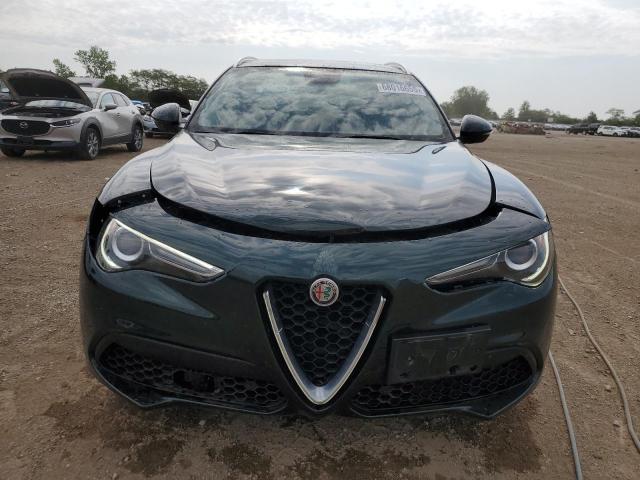  ALFA ROMEO STELVIO 2019 Зеленый