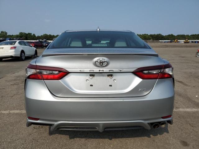  TOYOTA CAMRY 2022 Серебристый
