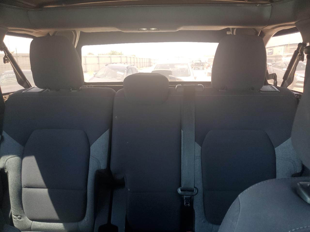 2021 Ford Bronco Base VIN: 1FMDE5BH1MLA72568 Lot: 67735825