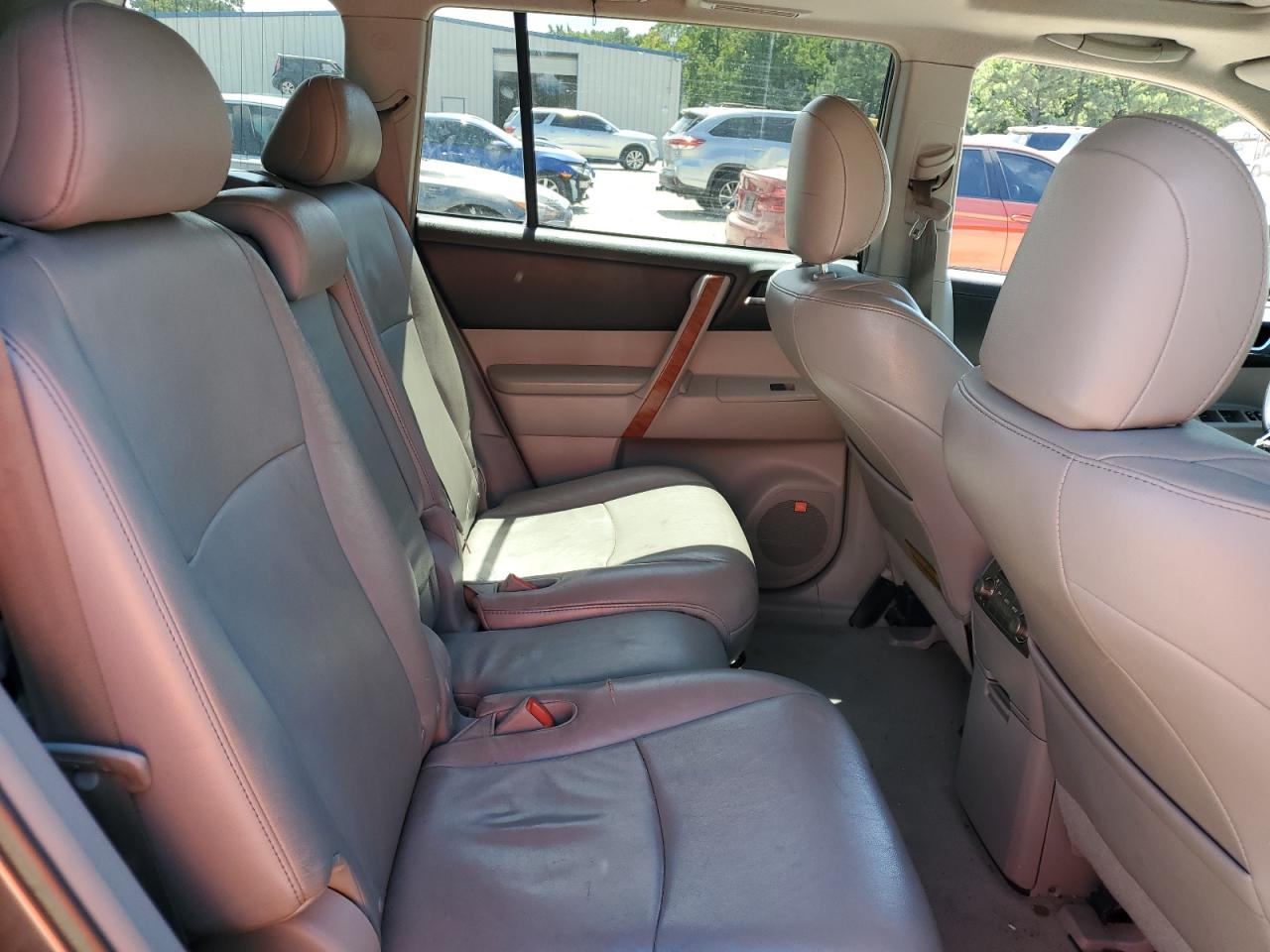 2010 Toyota Highlander Limited VIN: 5TDYK3EH9AS005340 Lot: 70745765