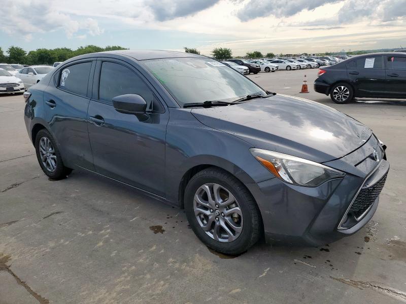 TOYOTA YARIS 2019 Szary
